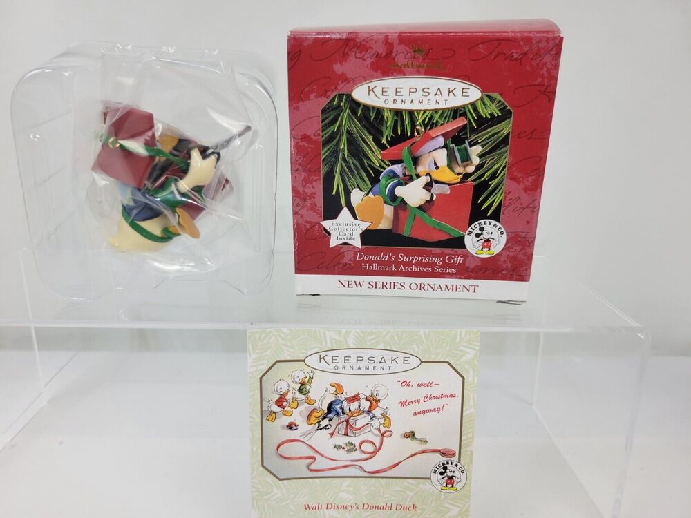 1997 Hallmark Keepsake Ornament Donald's Suprising Gift NIB